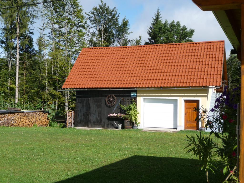 Ferienwohnungen Rasinger Schiefling am See Exteriör bild